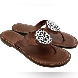 Alice Classic Neutrals, Like NEW condition For casual or dressy occasions